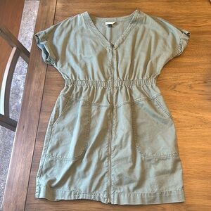 Universal Threads Dress